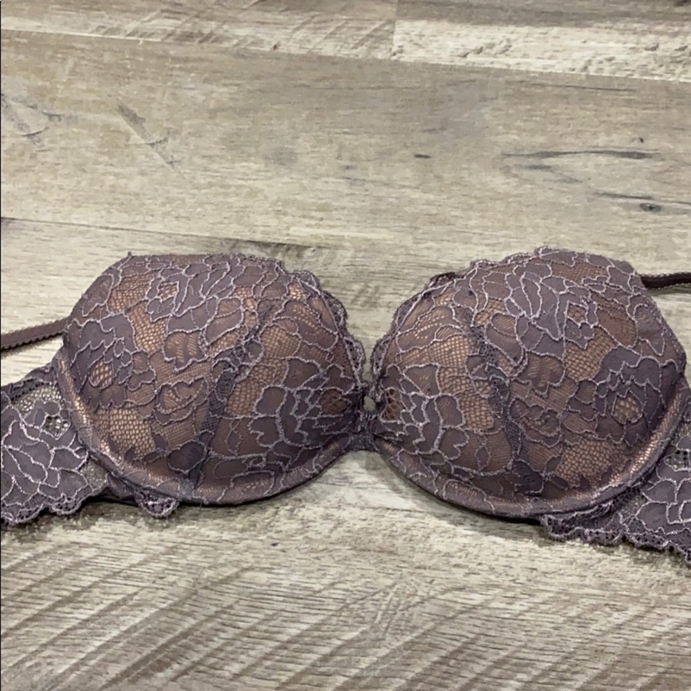 BNWOT Victoria’s Secret Very sexy Bra